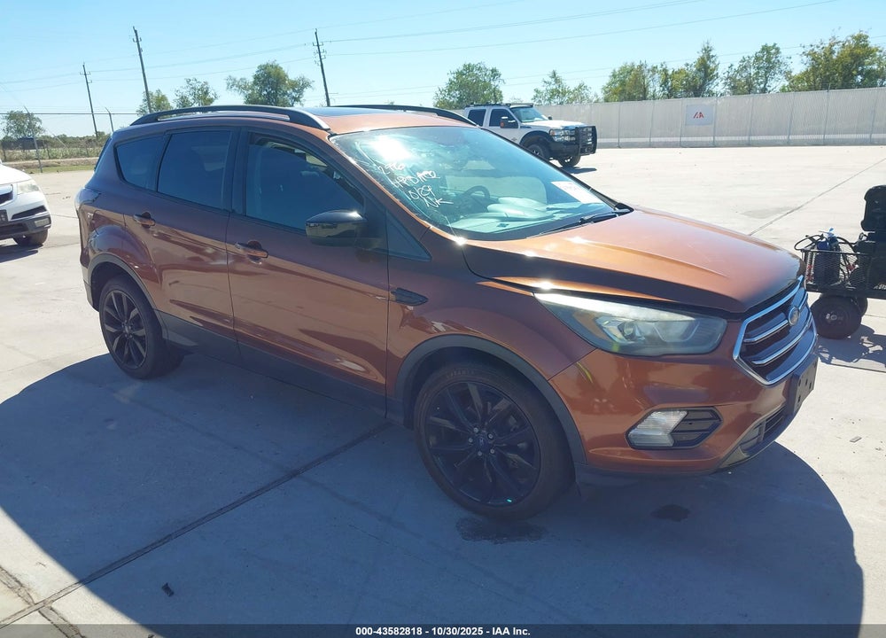2017 FORD ESCAPE SE VIN: 1FMCU0GD6HUB02011