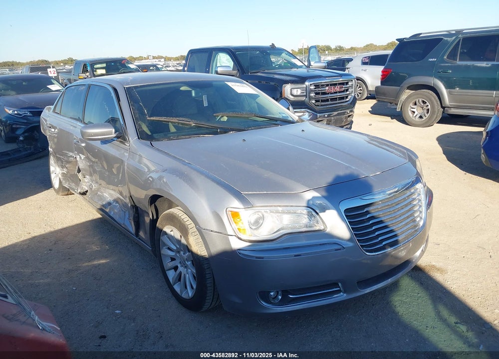 2013 CHRYSLER 300 MOTOWN VIN: 2C3CCAAG1DH738997
