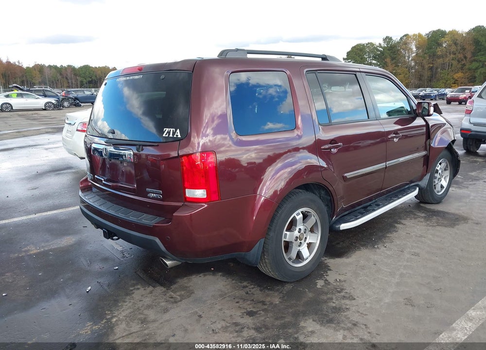 2011 HONDA PILOT TOURING VIN: 5FNYF4H93BB022350