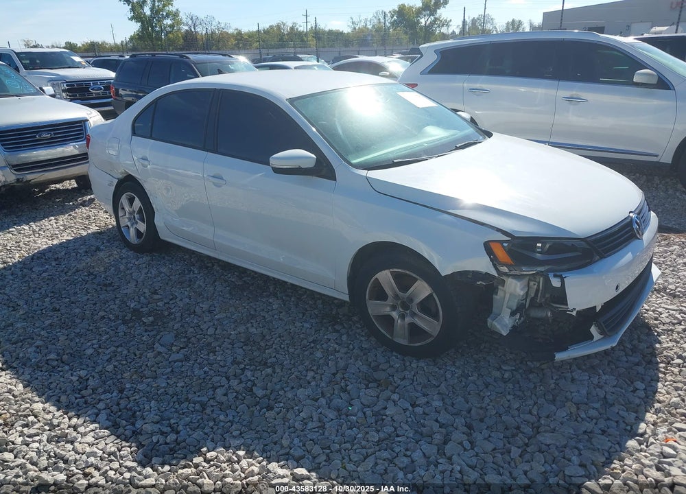 2014 VOLKSWAGEN JETTA 1.8T SE VIN: 3VWD17AJ9EM417231