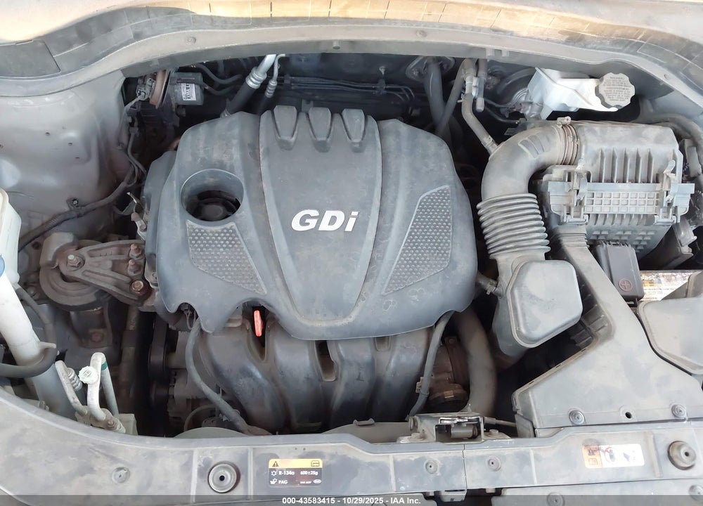 2014 KIA SORENTO LX VIN: 5XYKT3A69EG512541