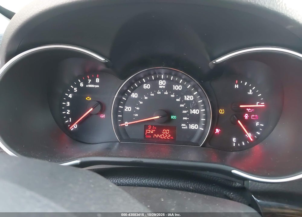 2014 KIA SORENTO LX VIN: 5XYKT3A69EG512541
