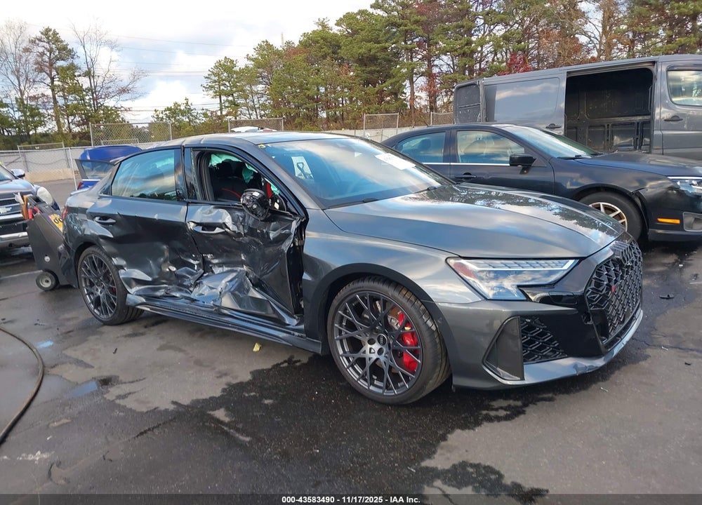 2025 AUDI RS 3 TFSI QUATTRO S TRONIC VIN: WUAGWDGY0SA909971