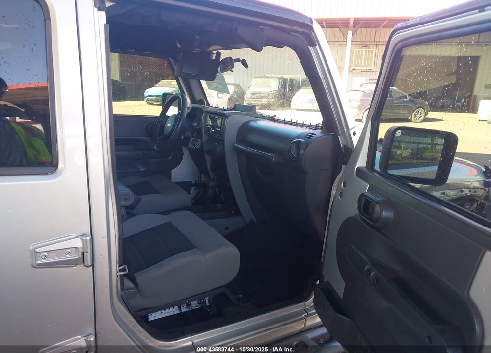 2010 JEEP WRANGLER UNLIMITED SPORT VIN: 1J4BA3H1XAL207316