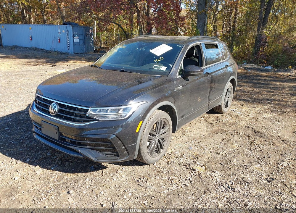 2022 VOLKSWAGEN TIGUAN 2.0T SE R-LINE BLACK VIN: 3VV8B7AX7NM103620