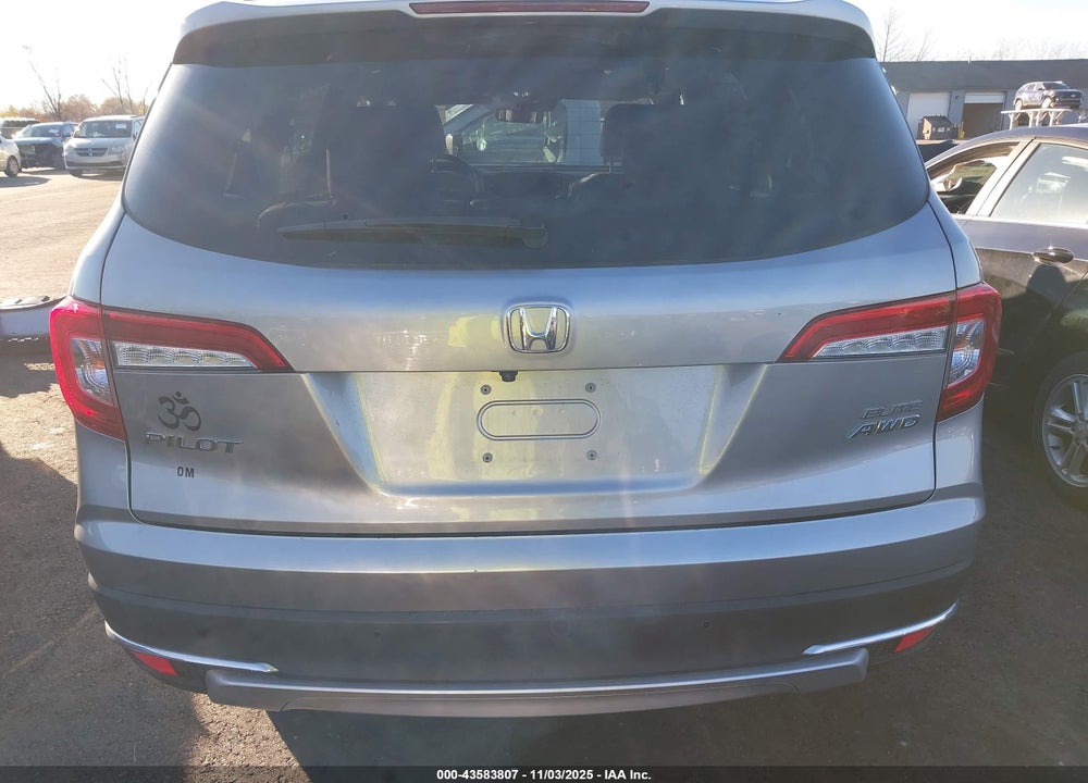 2019 HONDA PILOT VIN: 5FNYF6H05KB085785