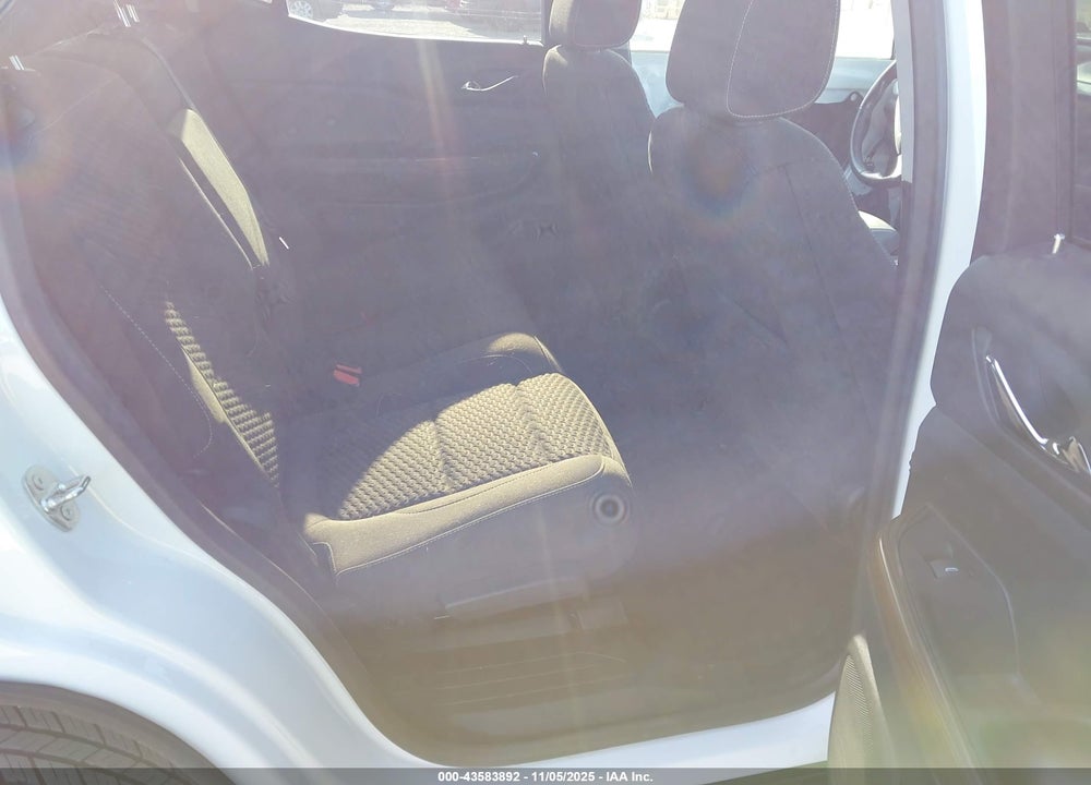 2019 GMC ACADIA SLE-1 VIN: 1GKKNRLA5KZ283551