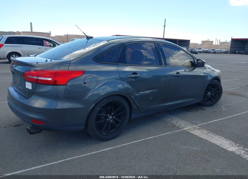 2017 FORD FOCUS SE VIN: 1FADP3F21HL230220