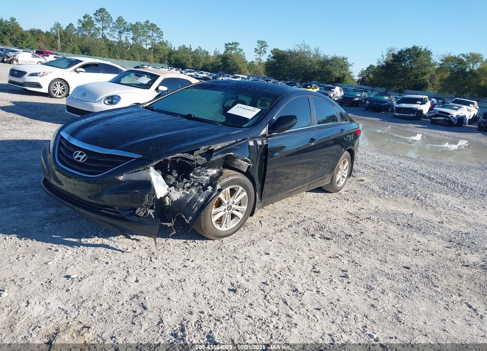 2013 HYUNDAI SONATA GLS VIN: 5NPEB4AC6DH757302