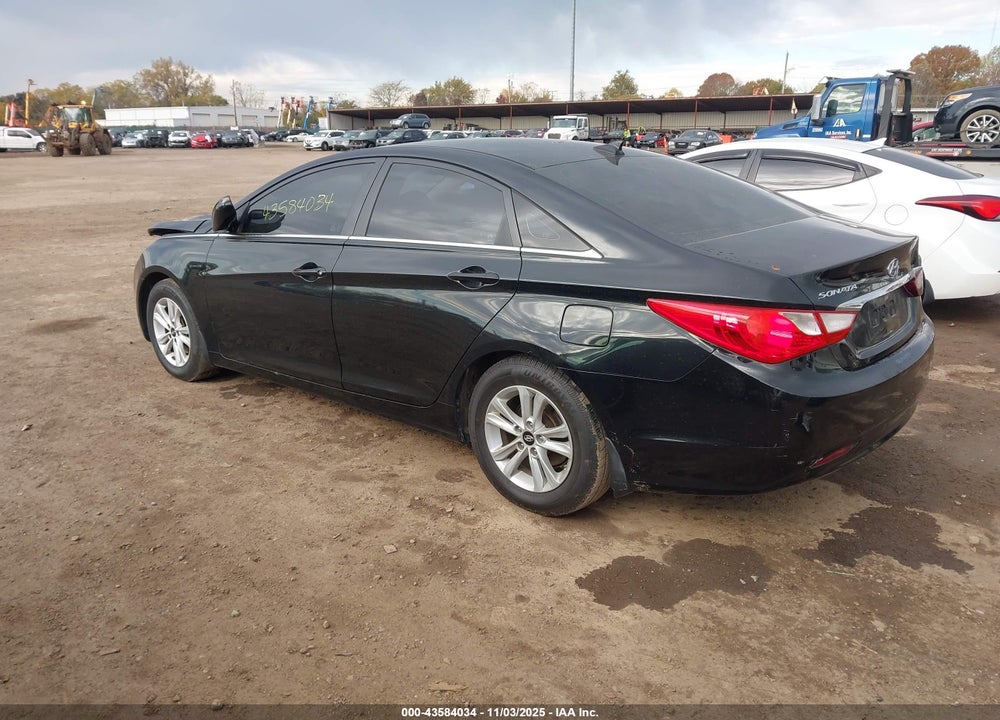 2013 HYUNDAI SONATA VIN: 5NPEB4AC0DH808194