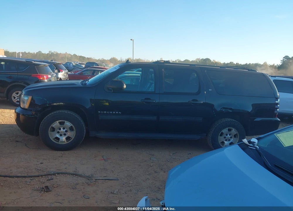 2013 CHEVROLET SUBURBAN 1500 LT VIN: 1GNSKJE78DR360625