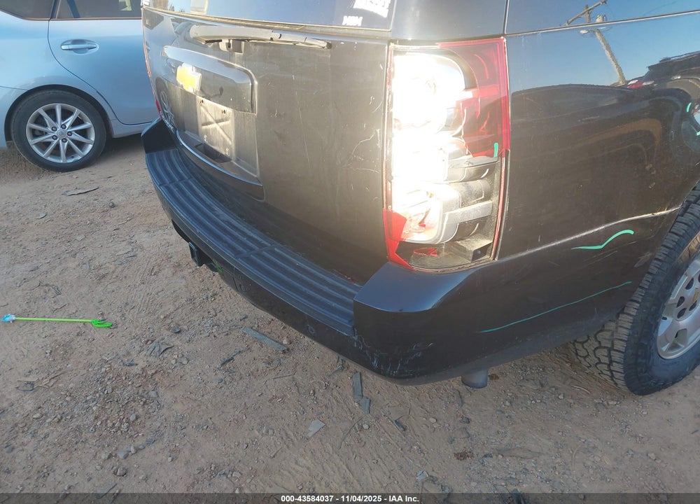 2013 CHEVROLET SUBURBAN 1500 LT VIN: 1GNSKJE78DR360625