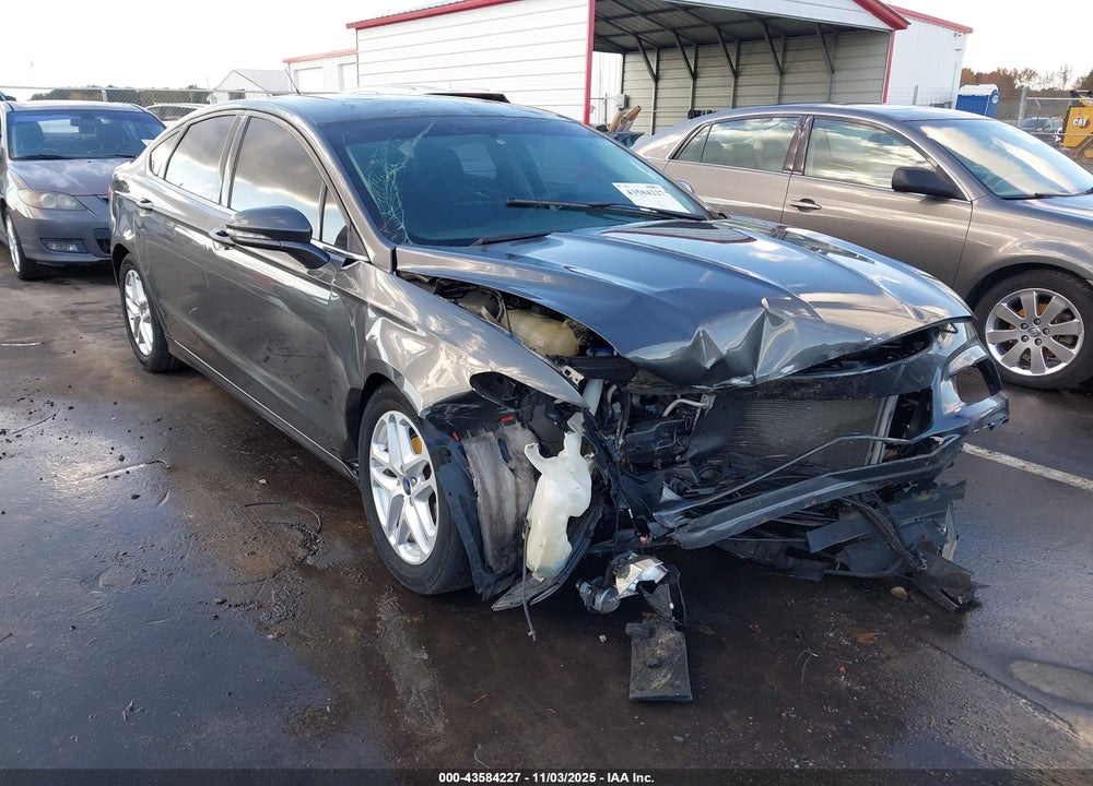 2015 FORD FUSION SE VIN: 3FA6P0H77FR111005