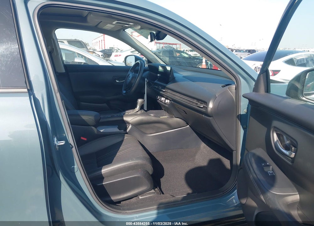 2024 HONDA HR-V 2WD EX-L/2WD EX-L W/O BSI VIN: 3CZRZ1H79RM728814