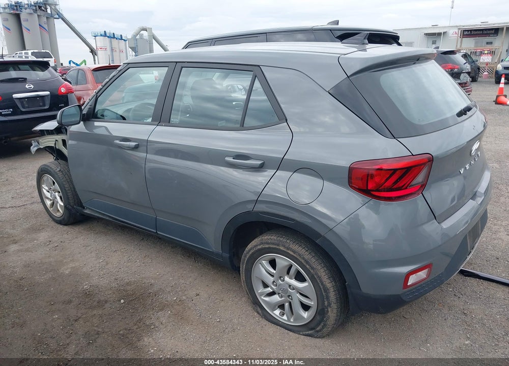 2022 HYUNDAI VENUE VIN: KMHRB8A36NU152286
