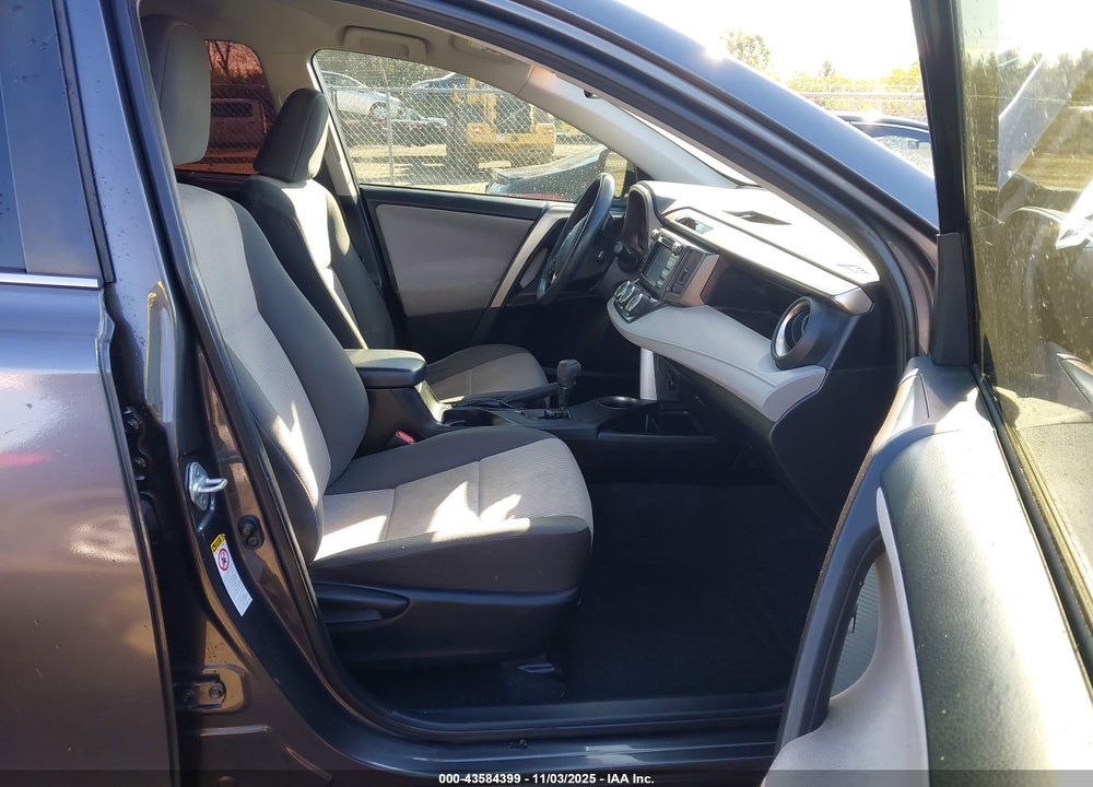 2014 TOYOTA RAV4 VIN: JTMZFREV4EJ021823