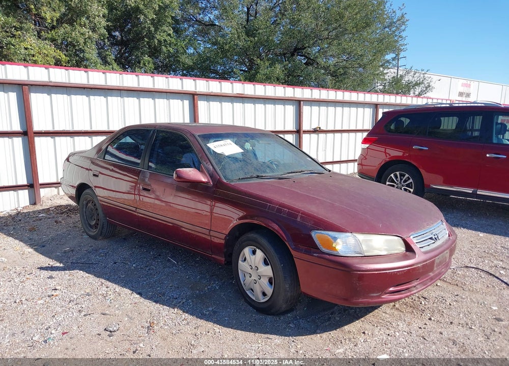 2000 TOYOTA CAMRY LE VIN: JT2BG22K2Y0449697