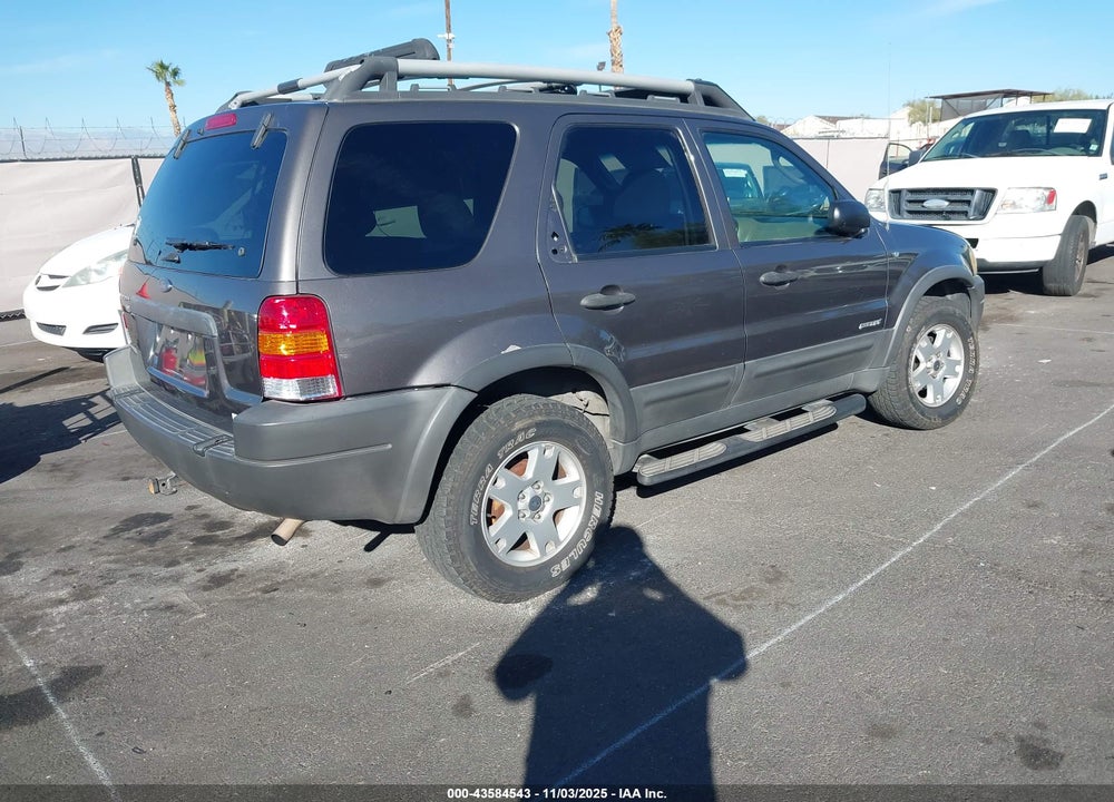 2002 FORD ESCAPE XLT VIN: 1FMYU04152KC58463