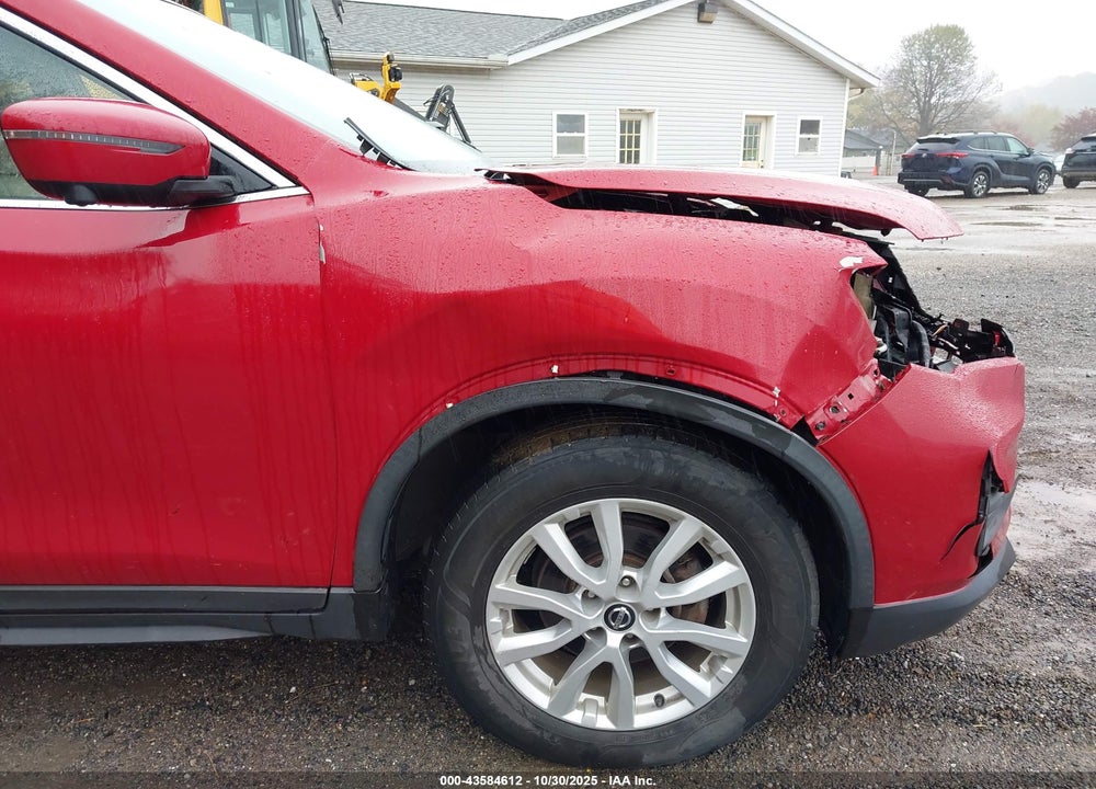 2017 NISSAN ROGUE SV VIN: JN8AT2MV8HW268028