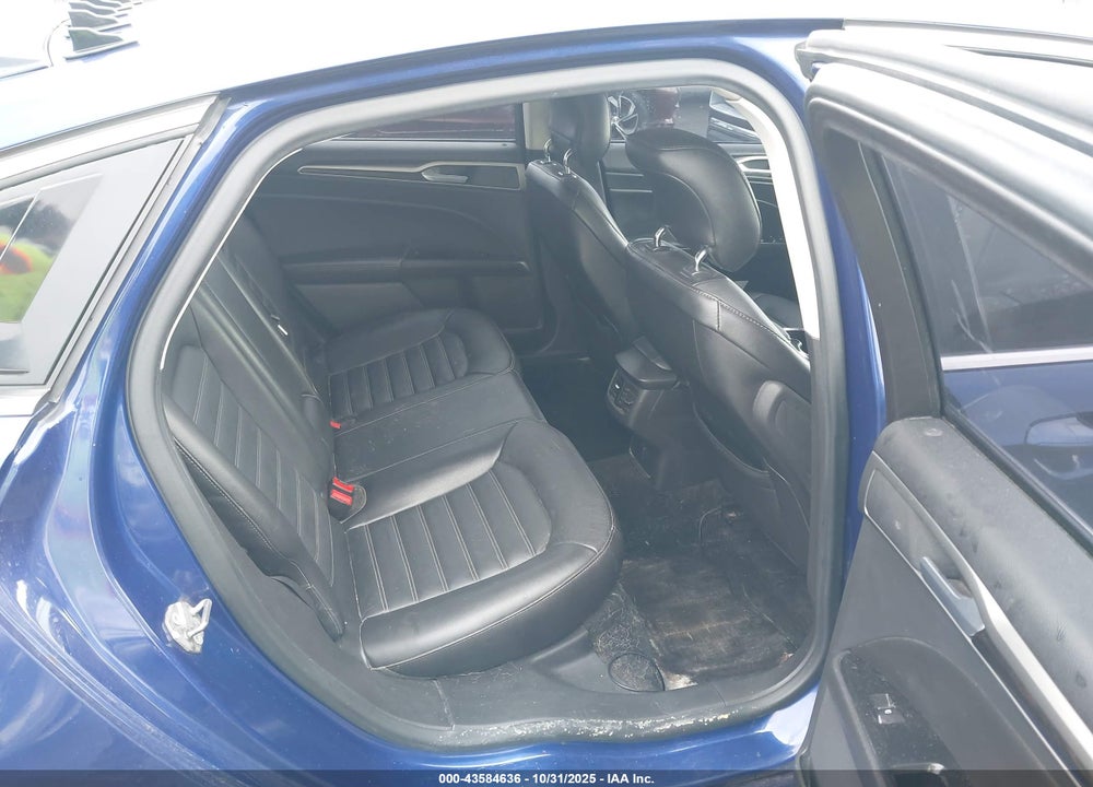 2015 FORD FUSION SE VIN: 3FA6P0T93FR163868