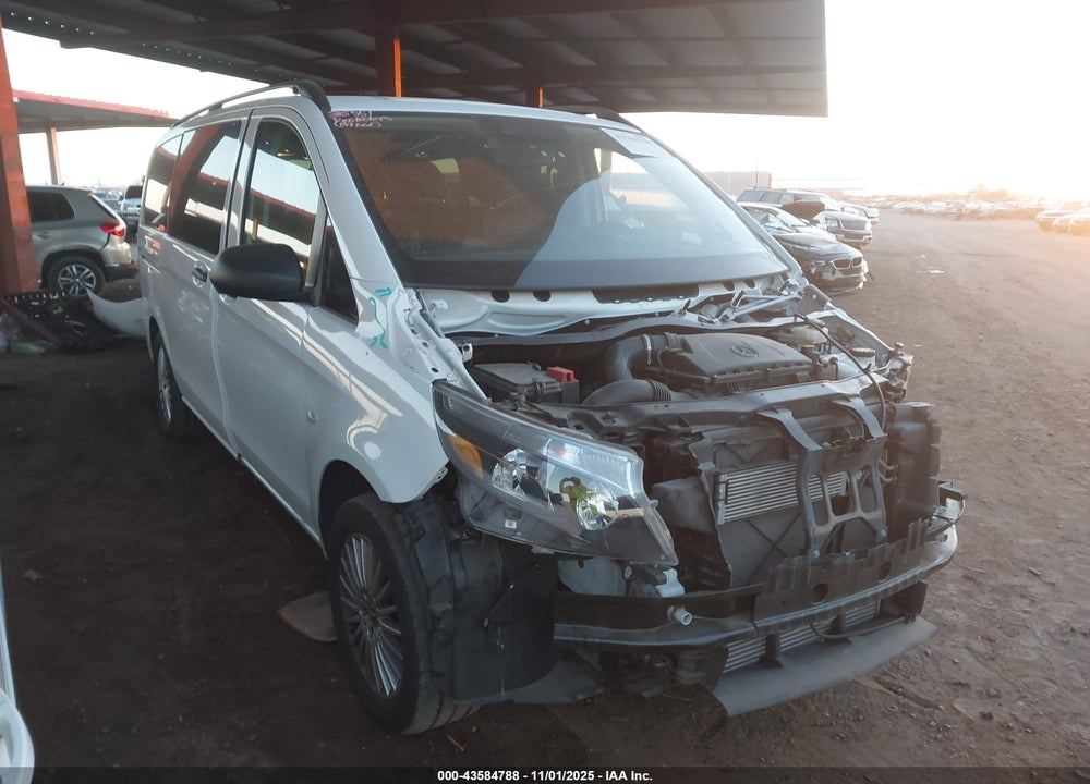 2023 MERCEDES-BENZ METRIS VIN: W1WV0FEYXP4234774