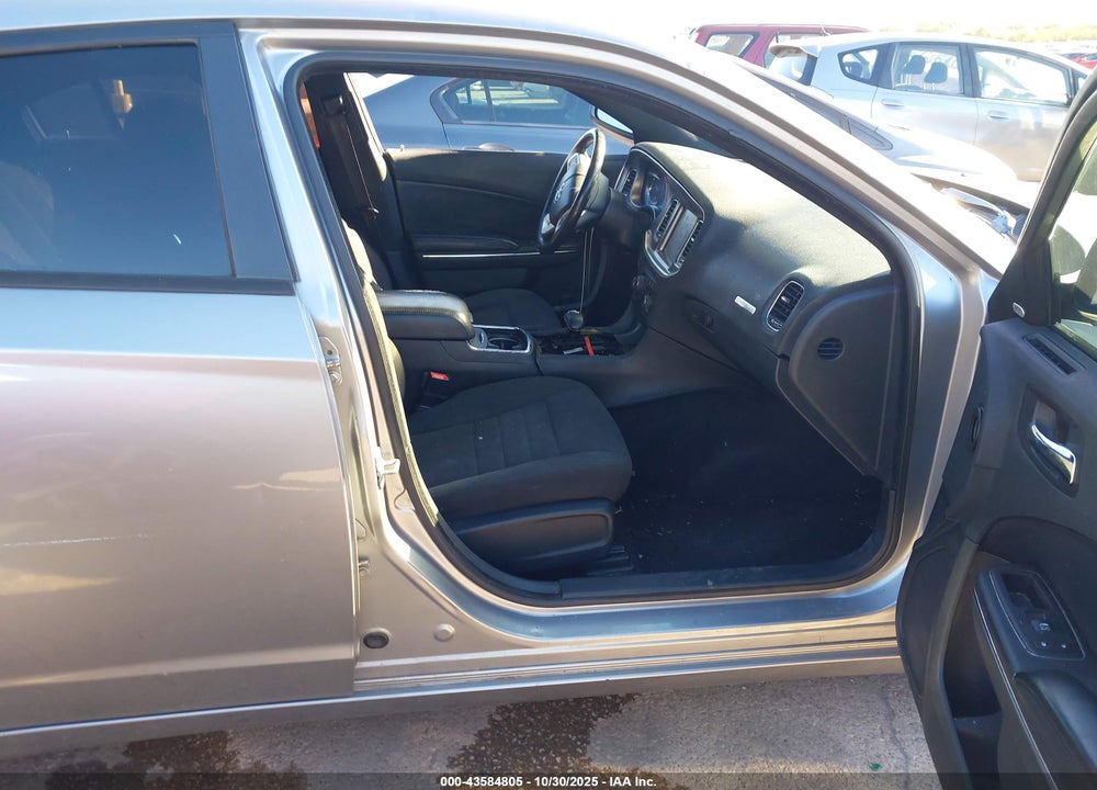 2014 DODGE CHARGER VIN: 2C3CDXJG2EH272210