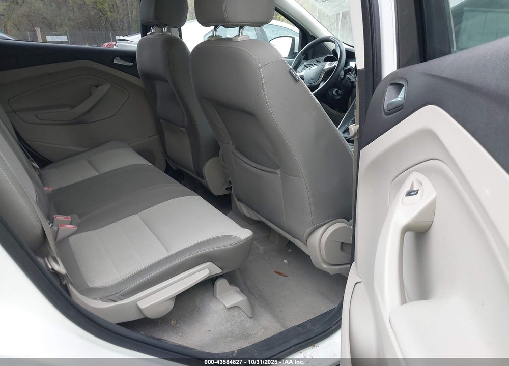 2015 FORD ESCAPE SE VIN: 1FMCU9GX5FUB16820