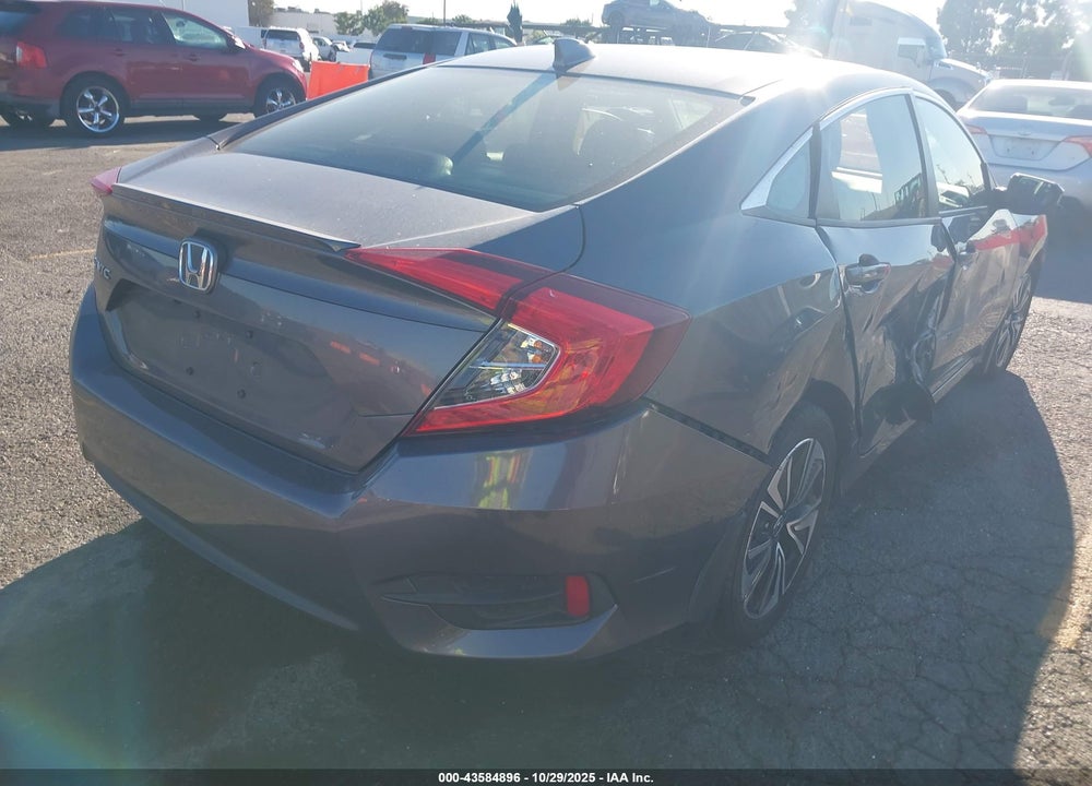 2018 HONDA CIVIC VIN: JHMFC1F31JX014277
