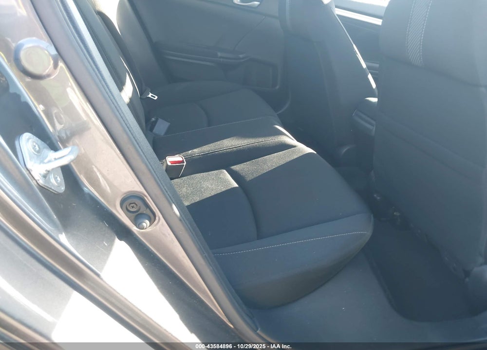2018 HONDA CIVIC VIN: JHMFC1F31JX014277