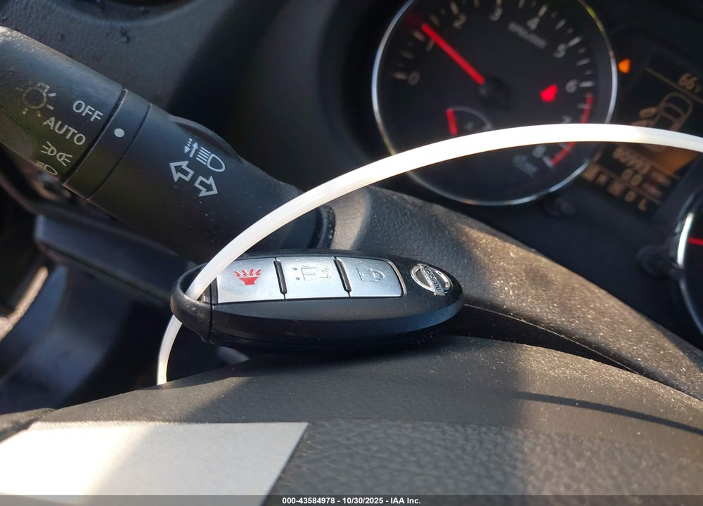 2012 NISSAN ROGUE SV VIN: JN8AS5MV3CW711182