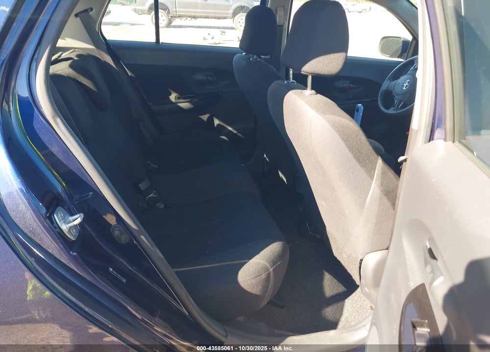 2009 SCION XD VIN: JTKKU10409J046739