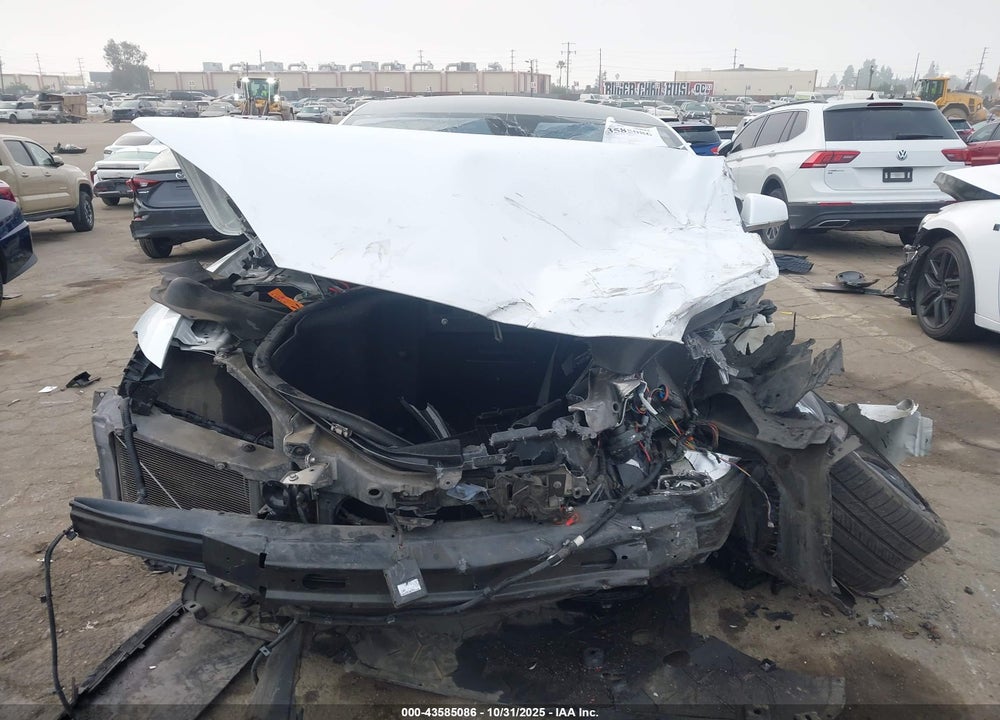 2013 TESLA MODEL S VIN: 5YJSA1CN8DFP06272