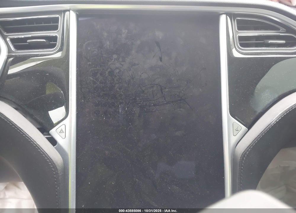 2013 TESLA MODEL S VIN: 5YJSA1CN8DFP06272