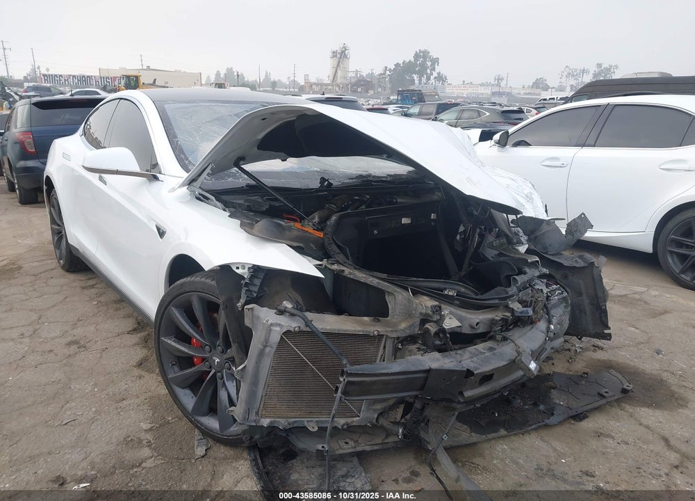 2013 TESLA MODEL S VIN: 5YJSA1CN8DFP06272