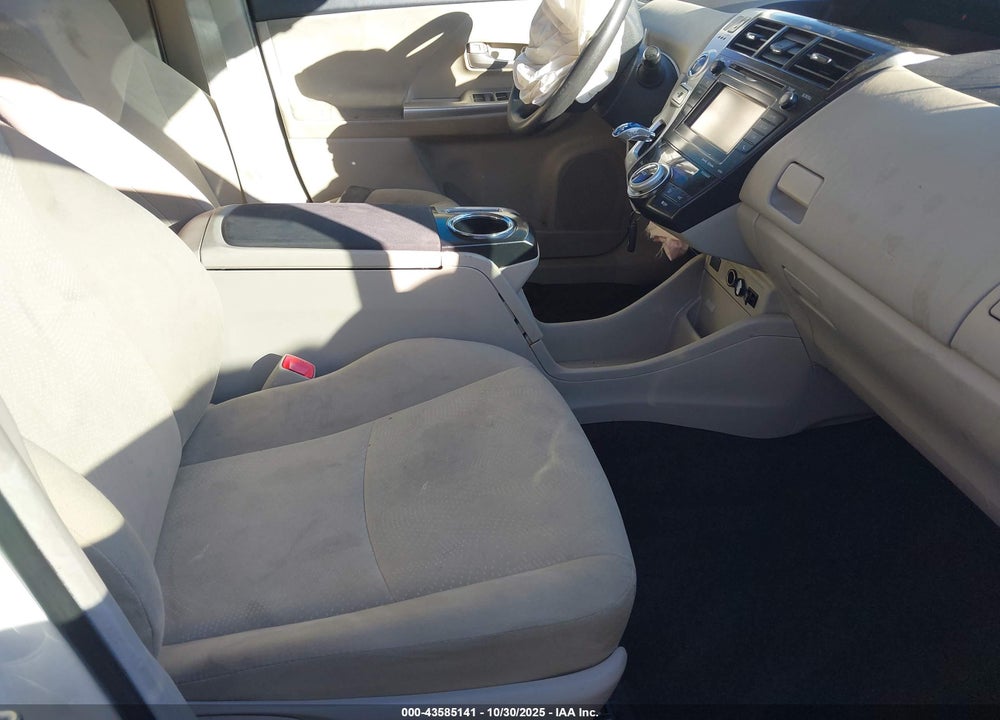 2012 TOYOTA PRIUS V THREE VIN: JTDZN3EUXC3143692