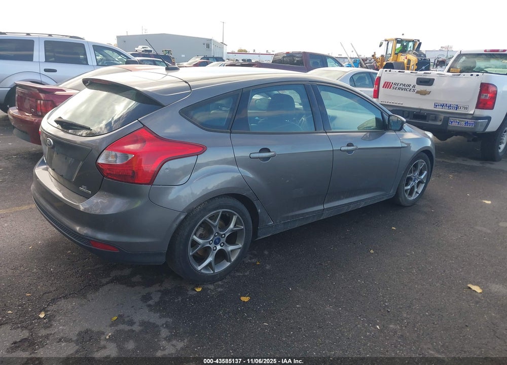 2014 FORD FOCUS VIN: 1FADP3K21EL175902