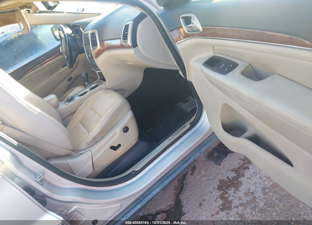 2011 JEEP GRAND CHEROKEE VIN: 1J4RR5GG2BC540264
