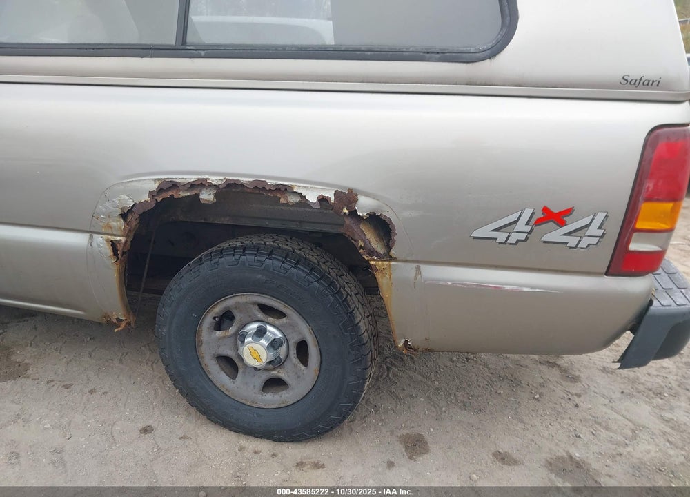 2000 CHEVROLET SILVERADO 1500 VIN: 1GCEK14V0YE284546