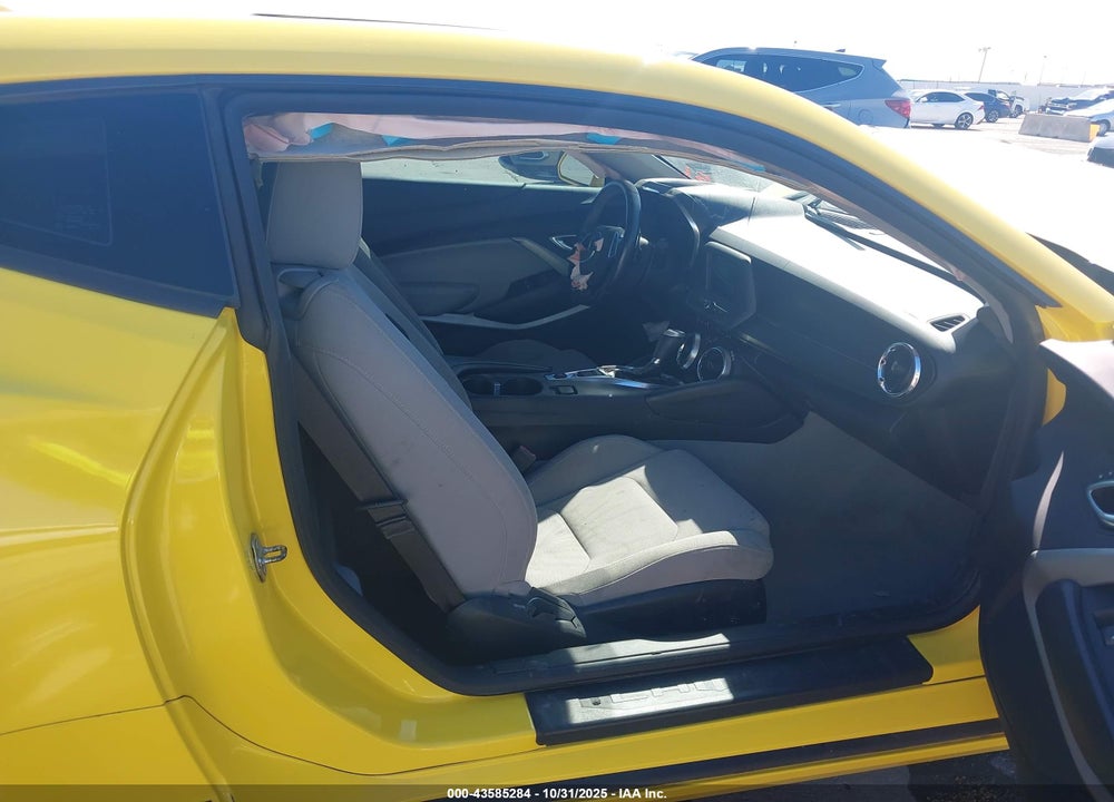 2018 CHEVROLET CAMARO 1LT VIN: 1G1FB1RS6J0124296