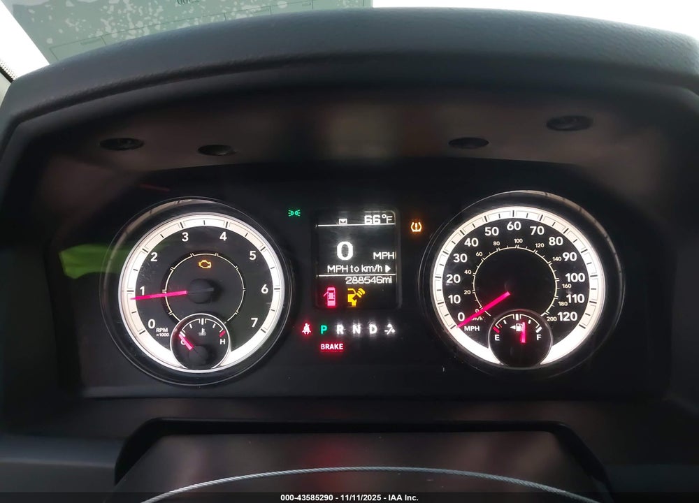 2018 RAM 2500 TRADESMAN 4X4 8' BOX VIN: 3C6UR5HJ6JG239753