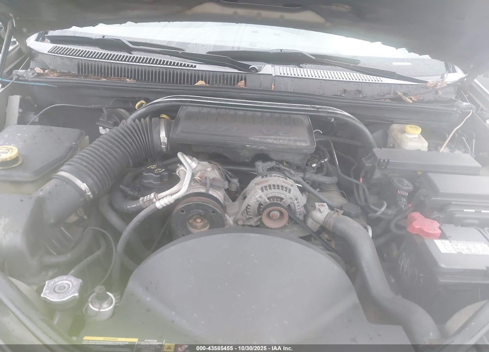 2005 JEEP GRAND CHEROKEE LAREDO VIN: 1J4GR48K05C648830