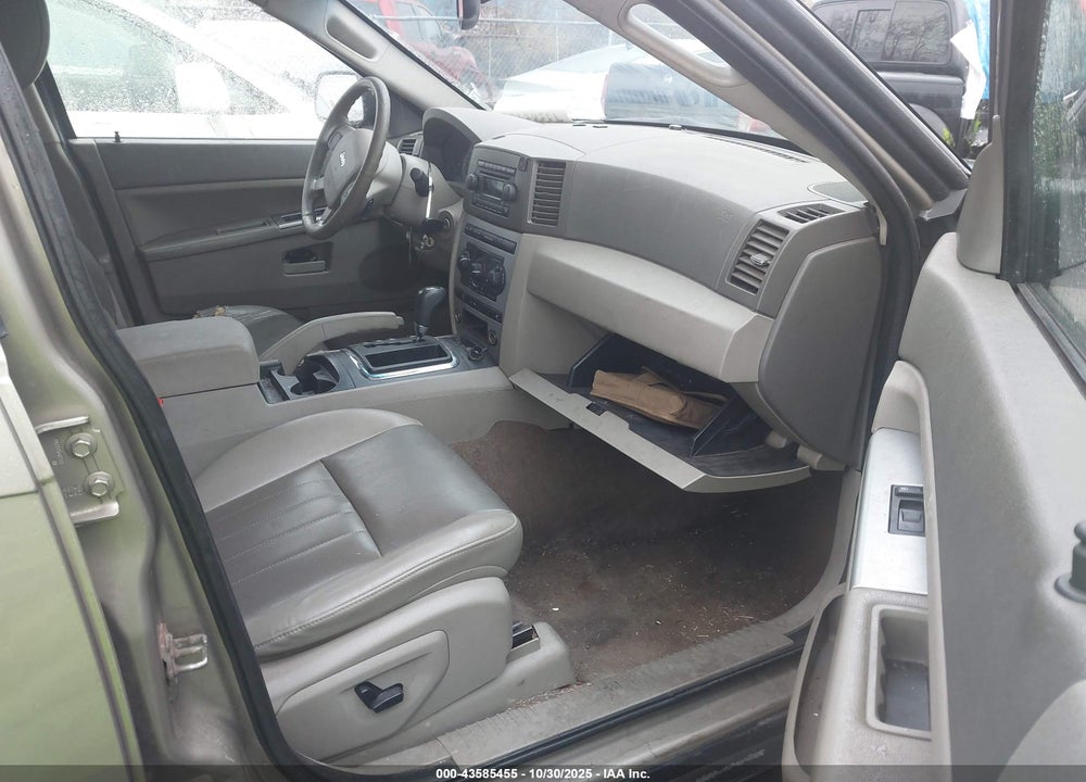 2005 JEEP GRAND CHEROKEE LAREDO VIN: 1J4GR48K05C648830