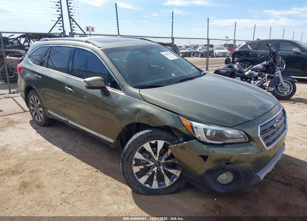 2017 SUBARU OUTBACK 3.6R TOURING VIN: 4S4BSETC0H3210531