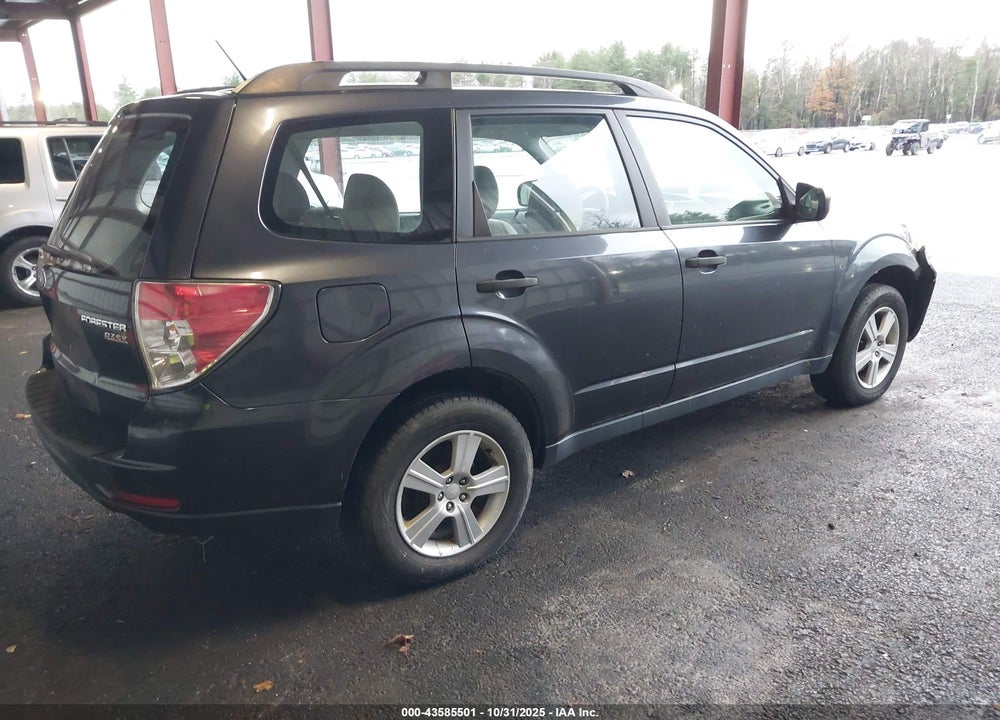2013 SUBARU FORESTER VIN: JF2SHABC1DH400091
