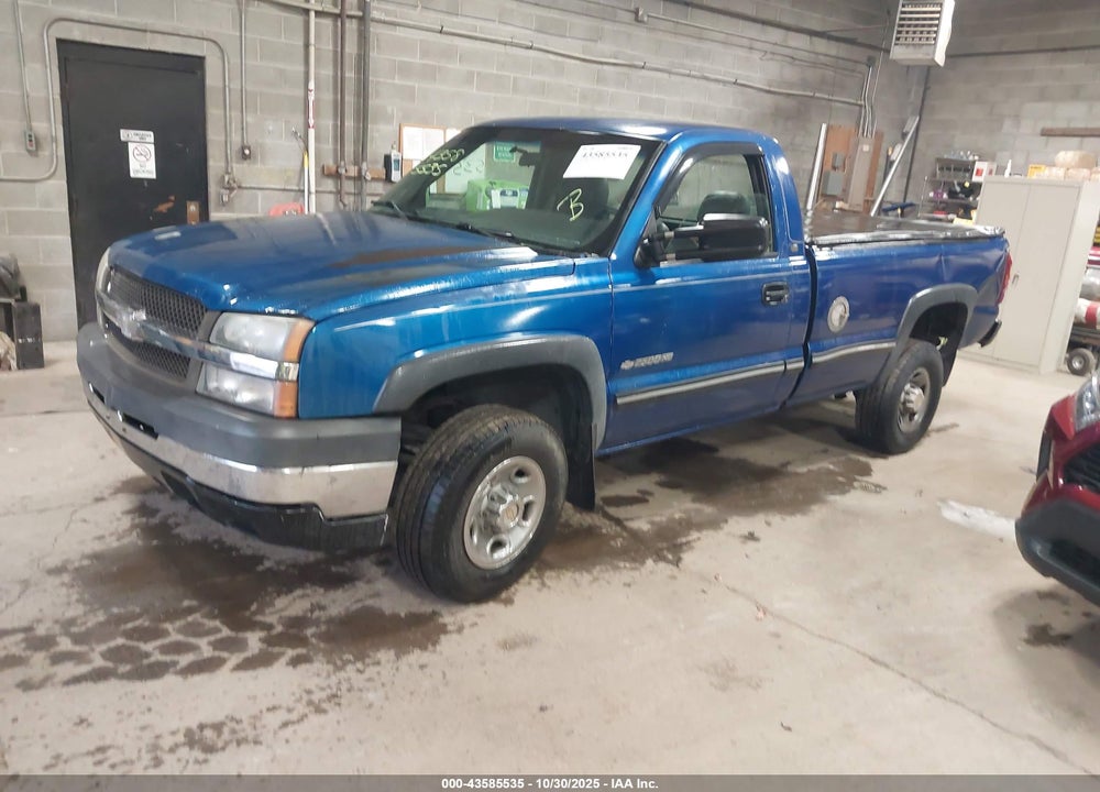 2003 CHEVROLET SILVERADO 2500HD WORK TRUCK VIN: 1GCHC24U53E373335