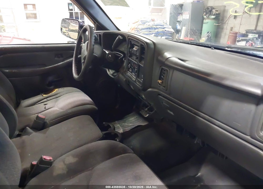2003 CHEVROLET SILVERADO 2500HD WORK TRUCK VIN: 1GCHC24U53E373335