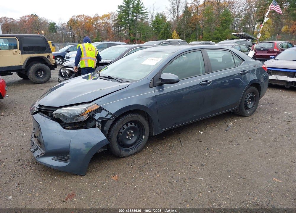 2019 TOYOTA COROLLA LE VIN: 2T1BURHE1KC177019