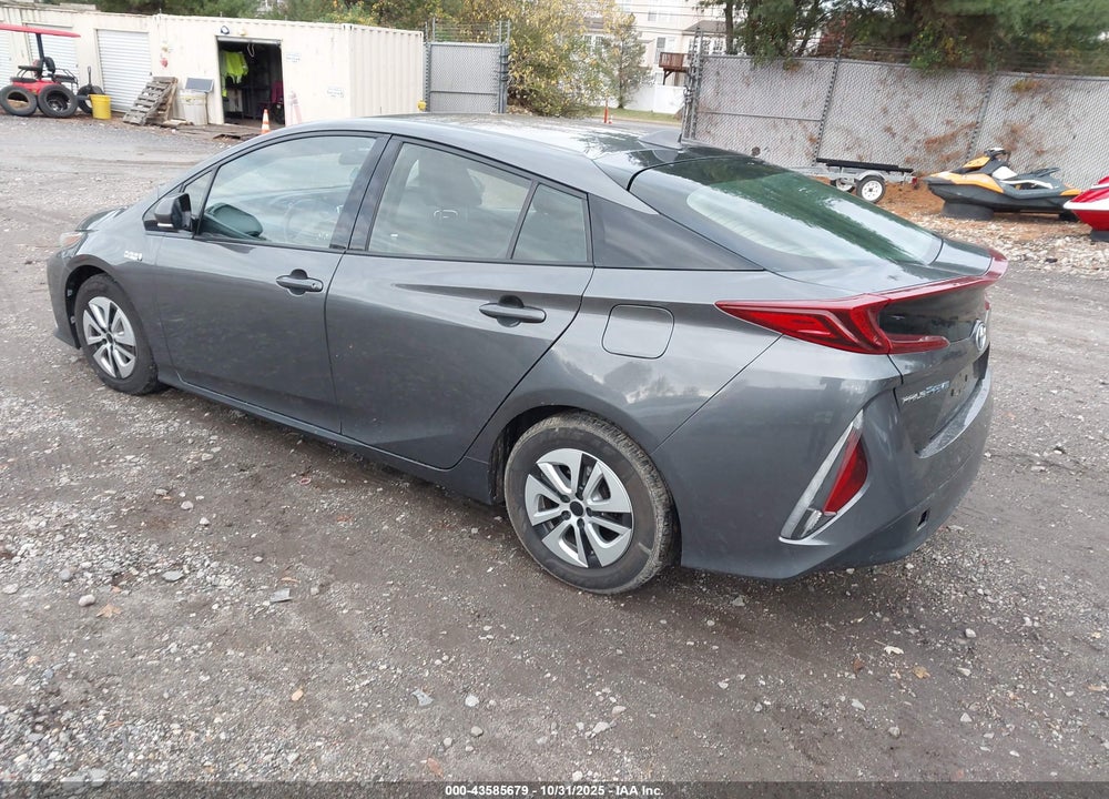 2017 TOYOTA PRIUS PRIME VIN: JTDKARFP6H3030841