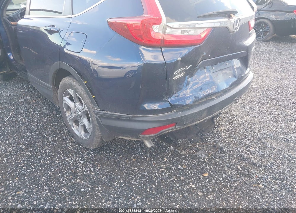 2018 HONDA CR-V VIN: 2HKRW2H56JH121203
