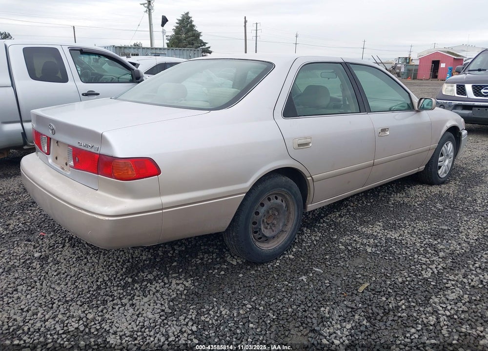 2001 TOYOTA CAMRY LE VIN: 4T1BG22K81U095959